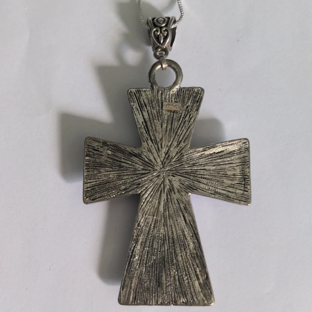 Purple Chariote  Sterling Silver Cross Pendant Necklace. New, Genuine Gems - Picture 8 of 10